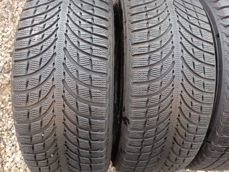 235.65.17 Michelin 4 шт