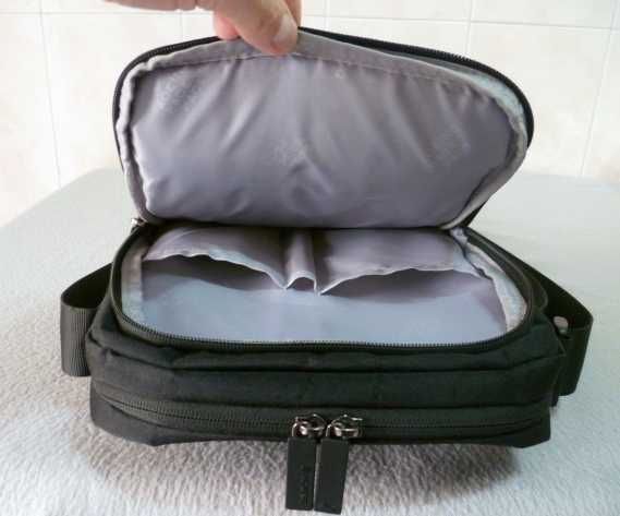 Saco de ombro impermeável para tablet até 11 polegadas - Marca AOKING64585472372610123