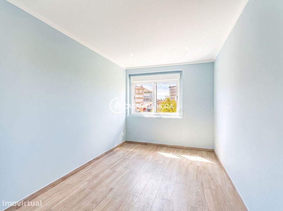 Apartamento Duplex com Suite no Sótão | Benfica  Bairro das Pedralvas