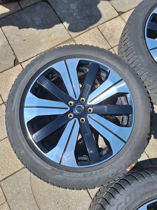 Koła zimowe Volvo EX 40 19 cali 5x108