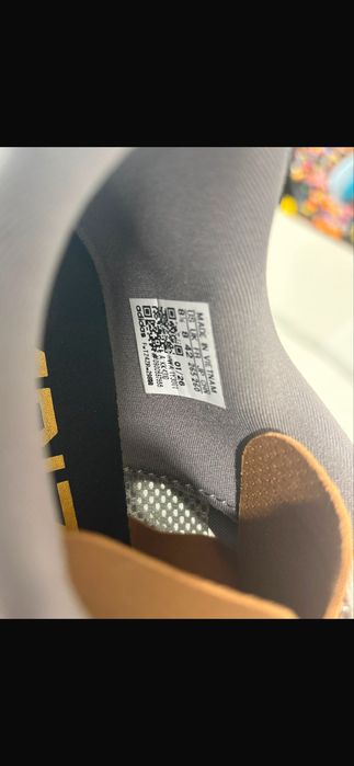 Tenis adidas cinzentos