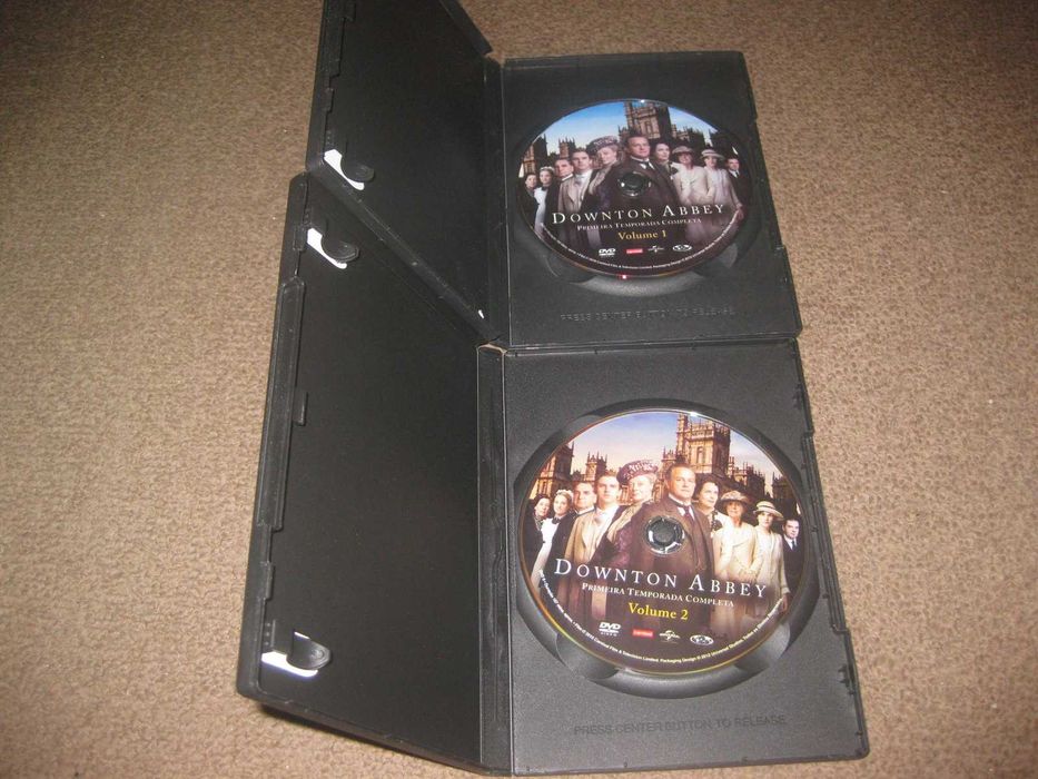 2 DVDs da Primeira Temporada da Série Downton Abbey
