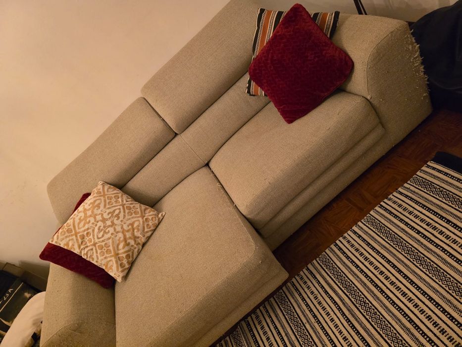 Sofá cama familiar bege