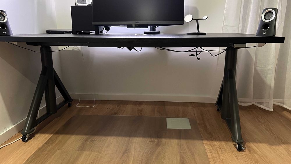 Ikea Idasen 160x80  trabalhar em pé. FigueiraFoz-Coimbra-Viseu-Porto