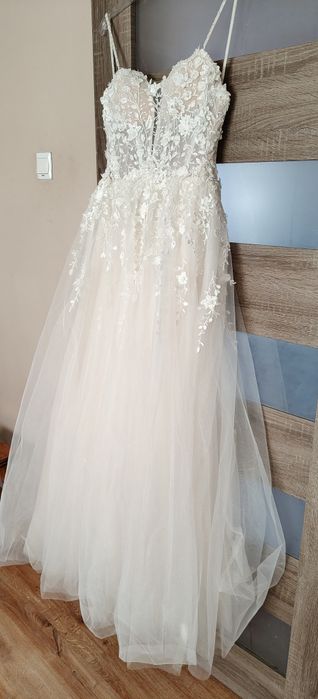 Suknia ślubna sprzedam