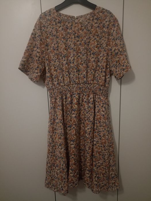 Nowa sukienka damska kwiaty L