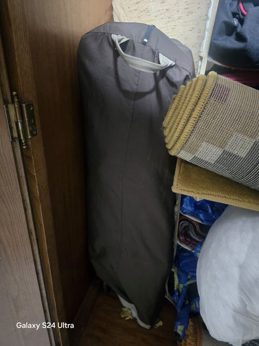 Berço de viagem com colchão