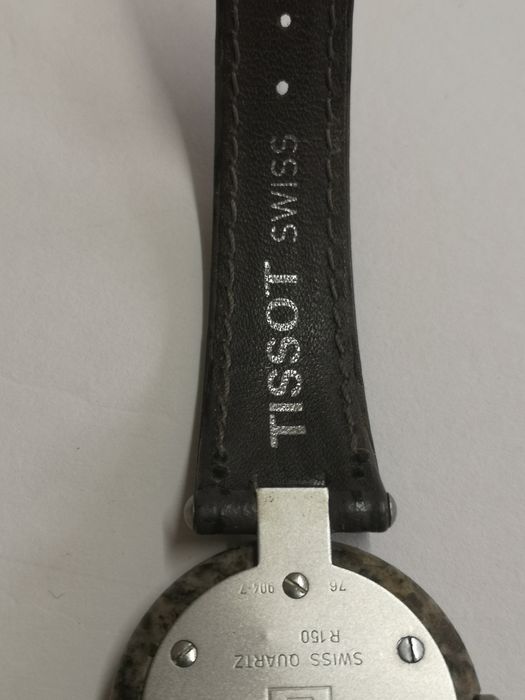 Relógio Tissot em mármore