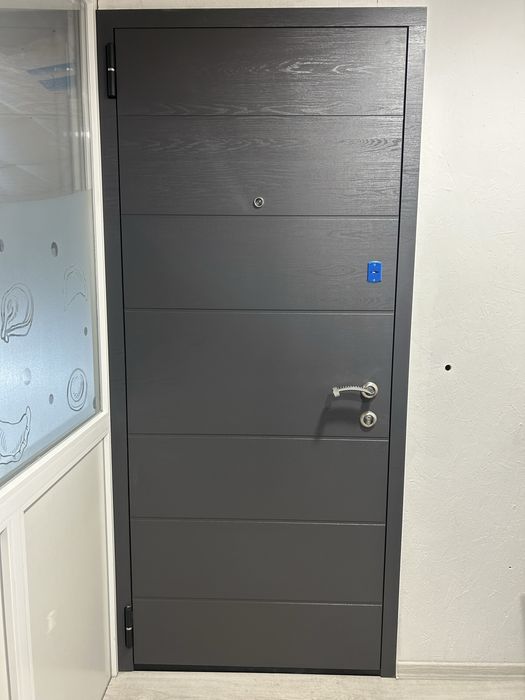 Двери. Замок. Обшивка. МДФ карточки. Реставрация!