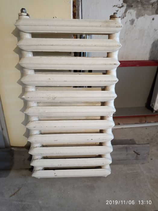 продам бу  чугунні батареї