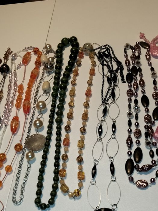 20 Colares semi-novos