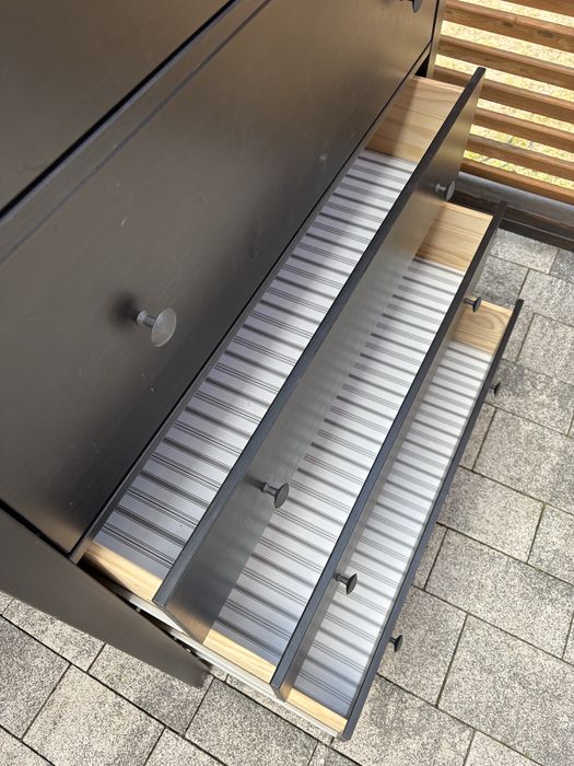 Komoda Hemnes – lite drewno, rożne warianty