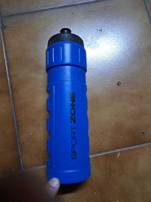 Garrafão plástico desporto