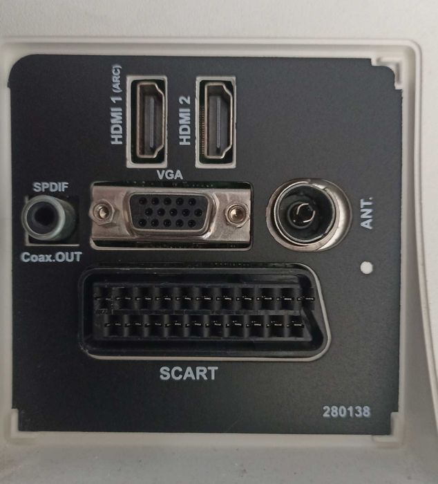 TV Qilive LED 24 polegadas (Serve também como moinitor para pc)