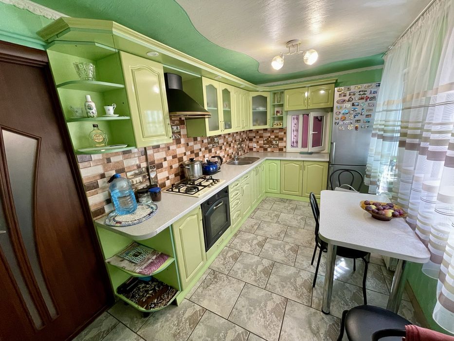 Продаж будинку в Довгинцівському районі