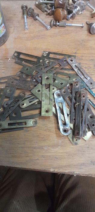 Szuflady drzwiczki Mosiężne zamknięcia