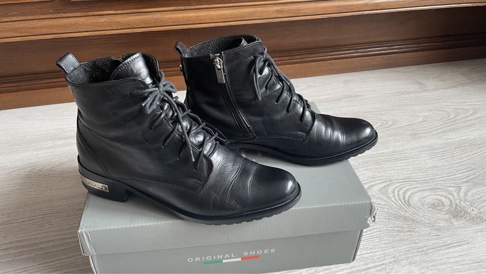 Damskie skórzane buty Ryłko