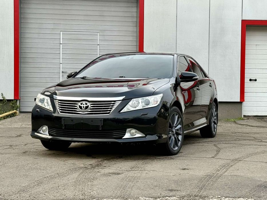 Продам  Camry 50