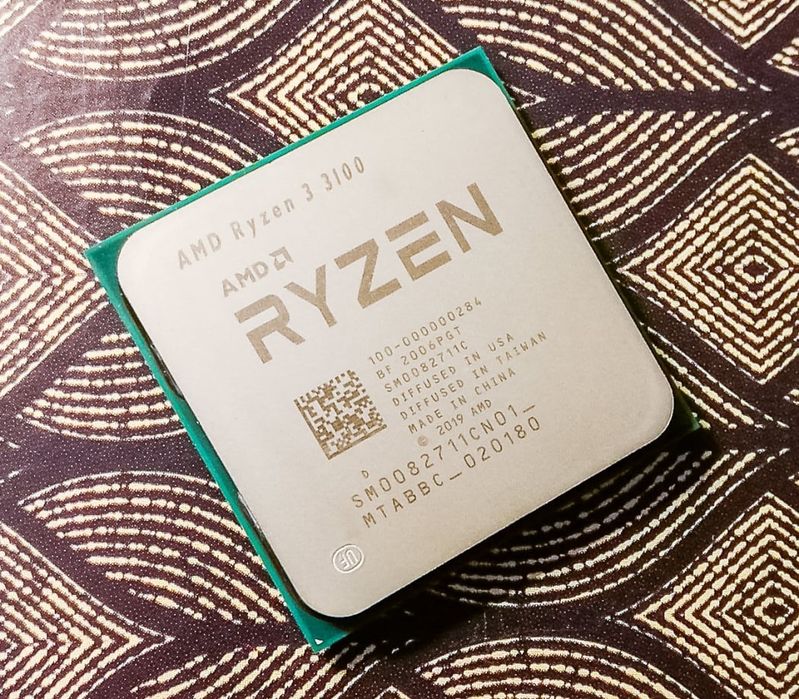 Продам Ryzen 3 3100(на гарантії)