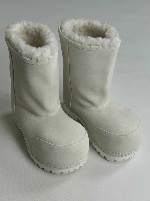 BALENCIAGA ALASKA High Fur Boots white ботинки чоботи білі сапожки 43