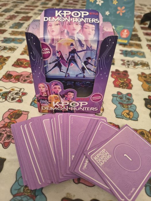 Cromos guerreiras K-POP