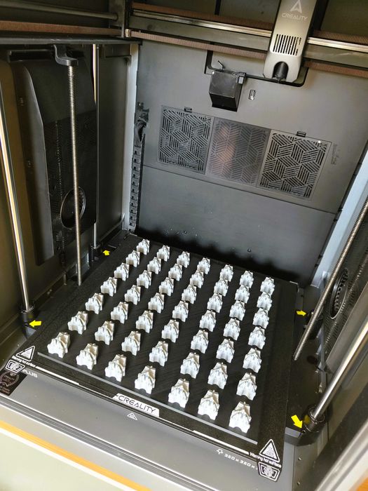 Tablica Wystawa Stojak do masek Bionicle Kanohi Nuva 7x7 Druk 3D