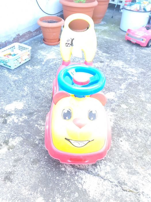 Jeździk dla dzieci z klaksonem.Odbiór osobisty.