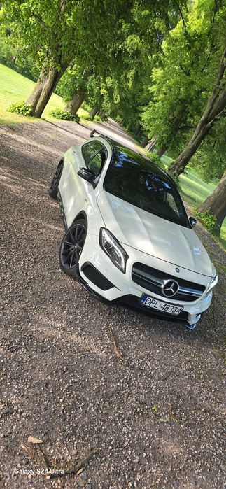 Mercedes-Benz GLA Mercedes-Benz GLA 45 AMG
