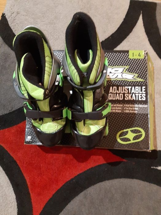 Patins gênero skate