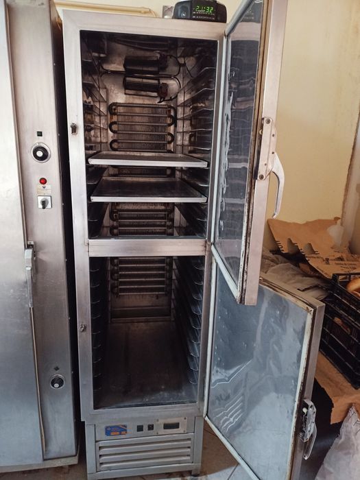 Arca frigorífico, 2 oortas