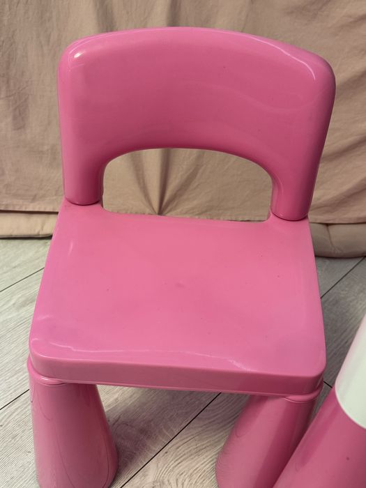 Tega baby. Столик +2 стільчика
