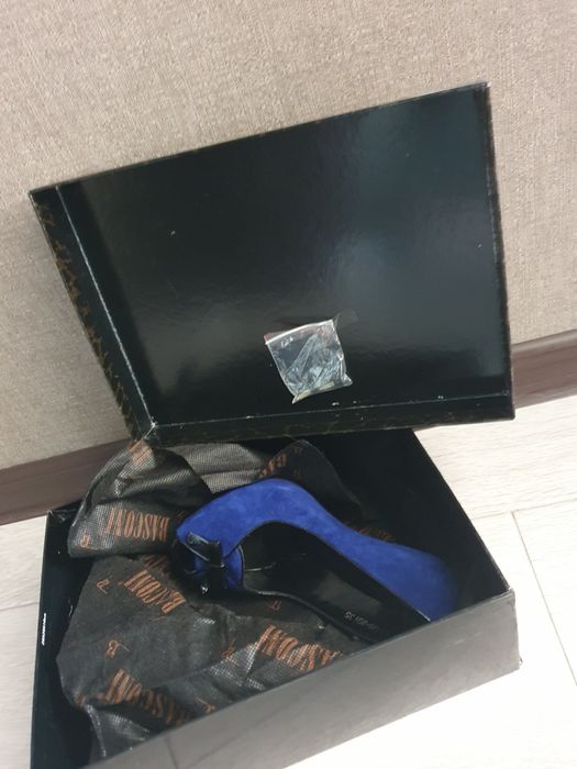 Туфлі сині платформа 35р