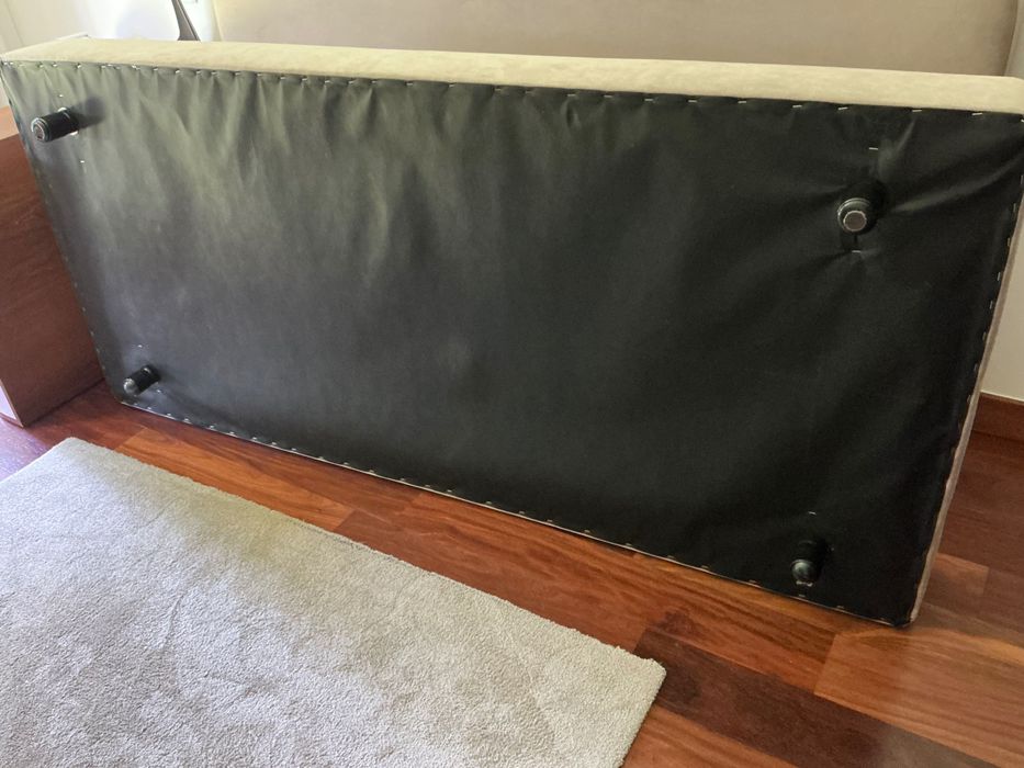 Cama de solteiro com colchão