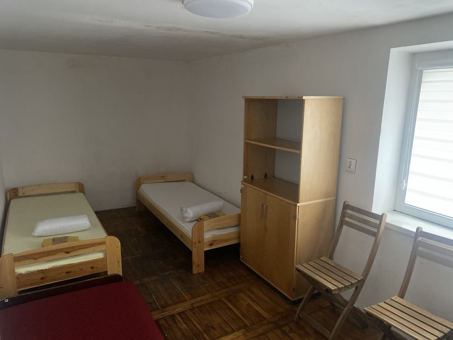 Dom dla pracownikow .Hostel. Noclegi . Bez kaucja.Dla paru.Rodziny