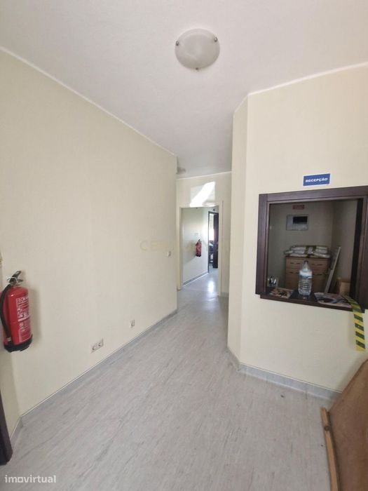 Espaço com 117 m² para Serviços no Centro de Portalegre