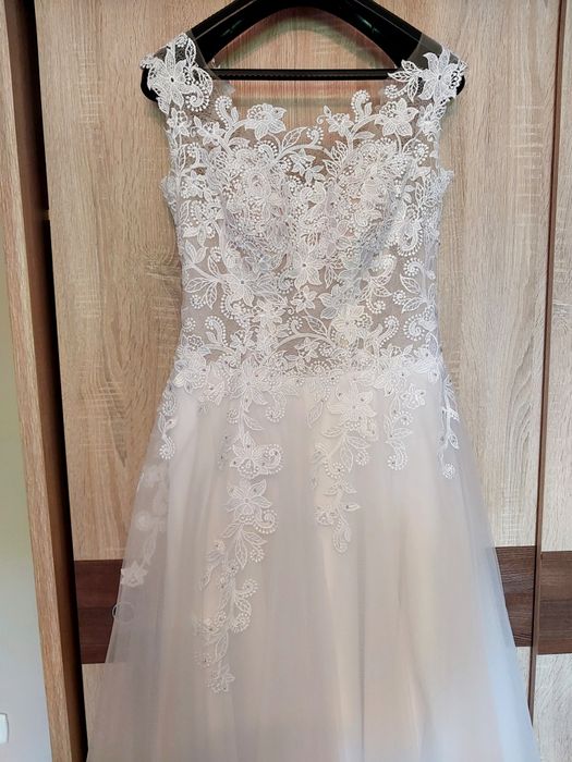 Zjawiskowa suknia ślubna