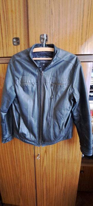 Sprzedam Kurtkę skórzaną