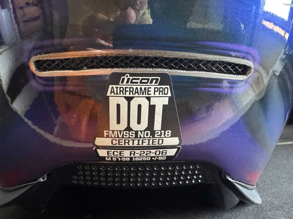 Capacete Icon Airframe Pro Re-Entry