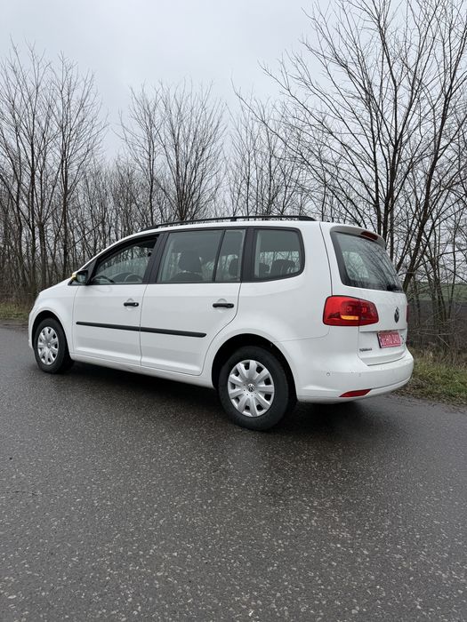 Volkswagen Touran  Фольксваген Тауран