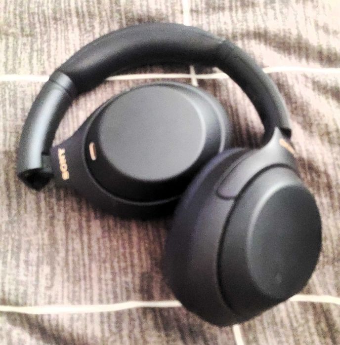Headphones Sony WH-1000XM4