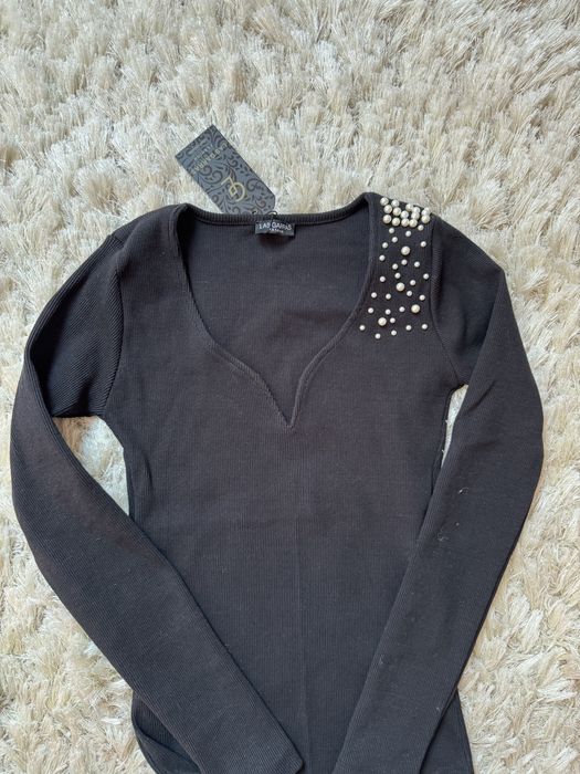 Bluzka perełki dekolt V