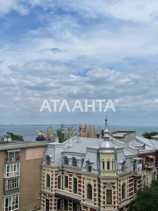 2 комнатная квартира на Гоголя. История, красота и море – все рядом