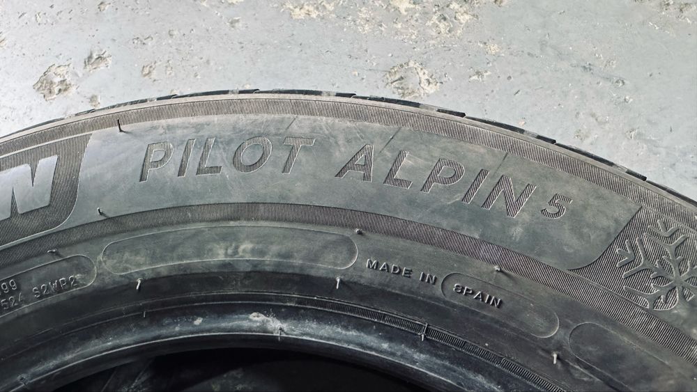 R17 235/55 Michelin PilotAlpin5 шини зимові комплект