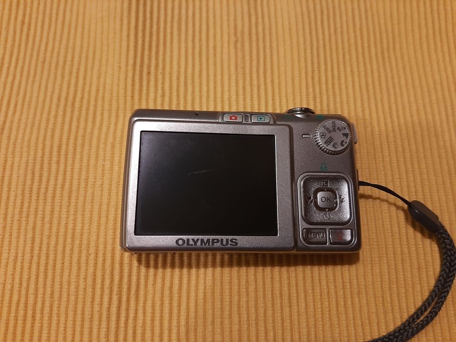 olympus fe 230 - купити цифрові фотокамери - Ціна на OLX.ua