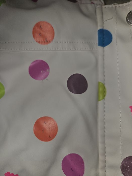 Casaco impermeável com pêlo por dentro