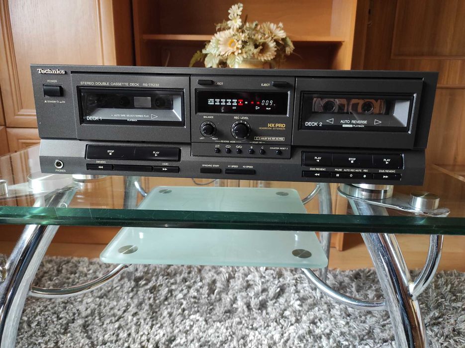 Magnetofon Technics RS-TR232