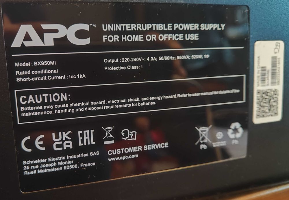 APC Back-UPS, 950VA