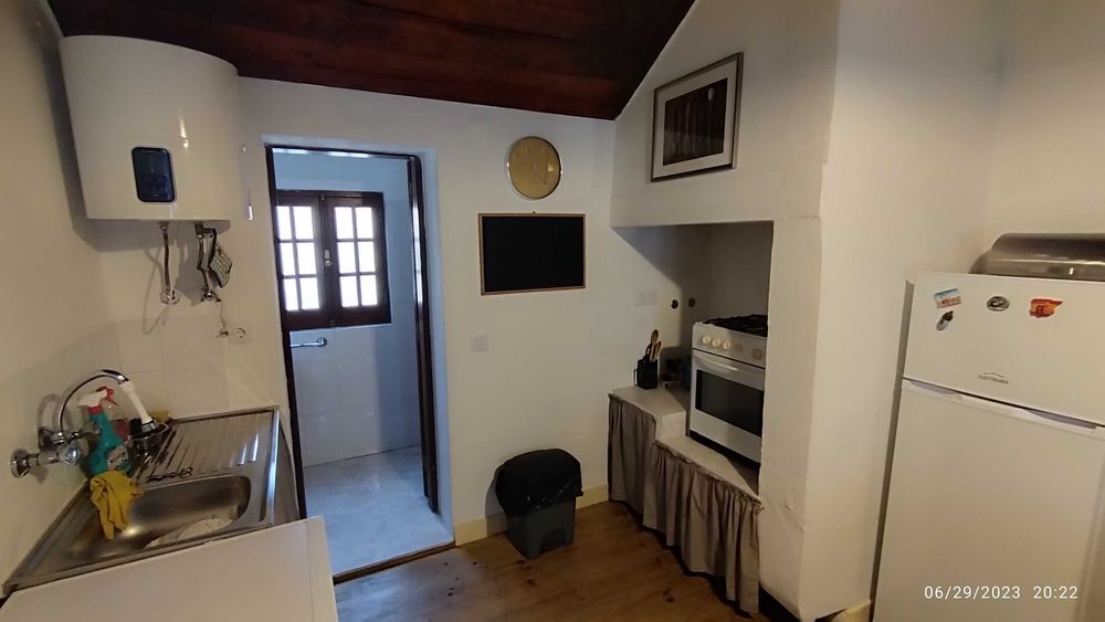 T1 para arrendar no Banzão (Colares, Sintra)