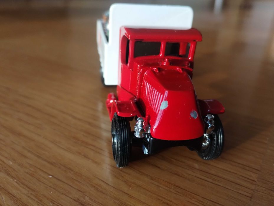 Stare auto Wiegand 1930 Mack AC. Trick.