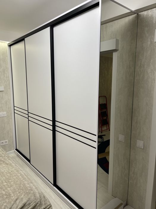 Меблі на замовлення у Запоріжжі: кухні, шафи, гардеробні